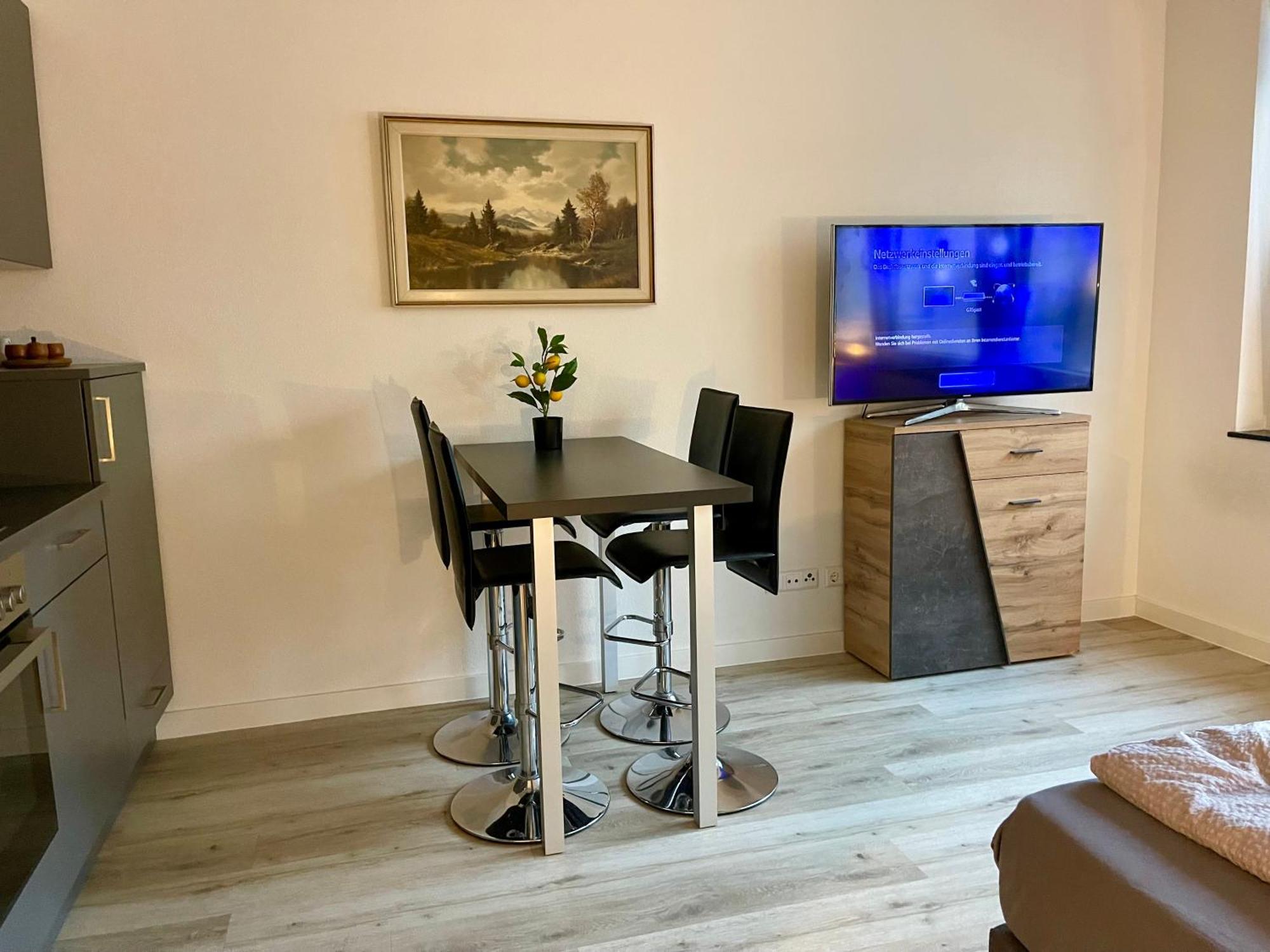 Neu Schwarzwald Zimmer Am Schloessle Goldstadt بفورتسهايم المظهر الخارجي الصورة