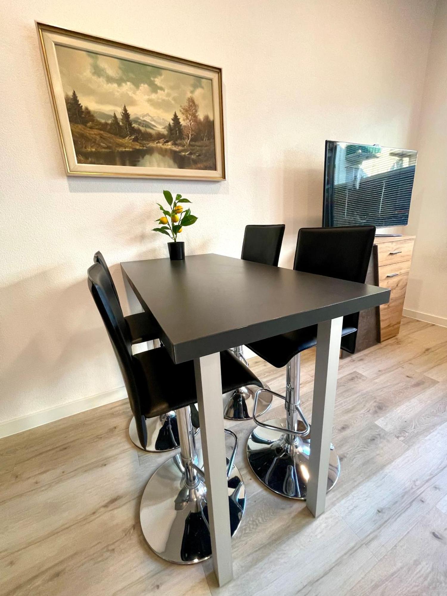 Neu Schwarzwald Zimmer Am Schloessle Goldstadt بفورتسهايم المظهر الخارجي الصورة